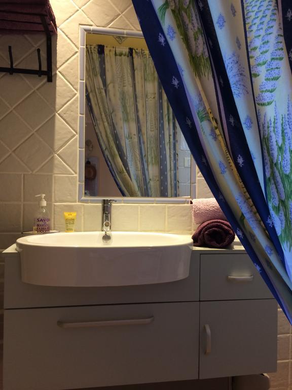 L'Oustaou B&B Piscine & Spa ベス・シュル・イソル エクステリア 写真