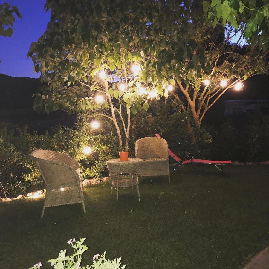 L'Oustaou B&B Piscine & Spa ベス・シュル・イソル エクステリア 写真